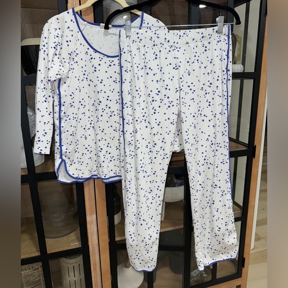LAKE Pajamas Set long sleeve tee top stars print cobalt trim pants pima cotton - Picture 1 of 12